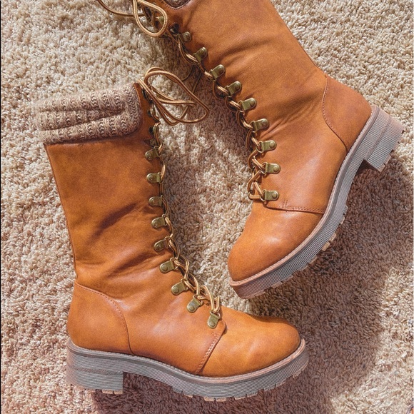 Beautiful Fairycore Mia Jenson Lace up Boots - Picture 1 of 6